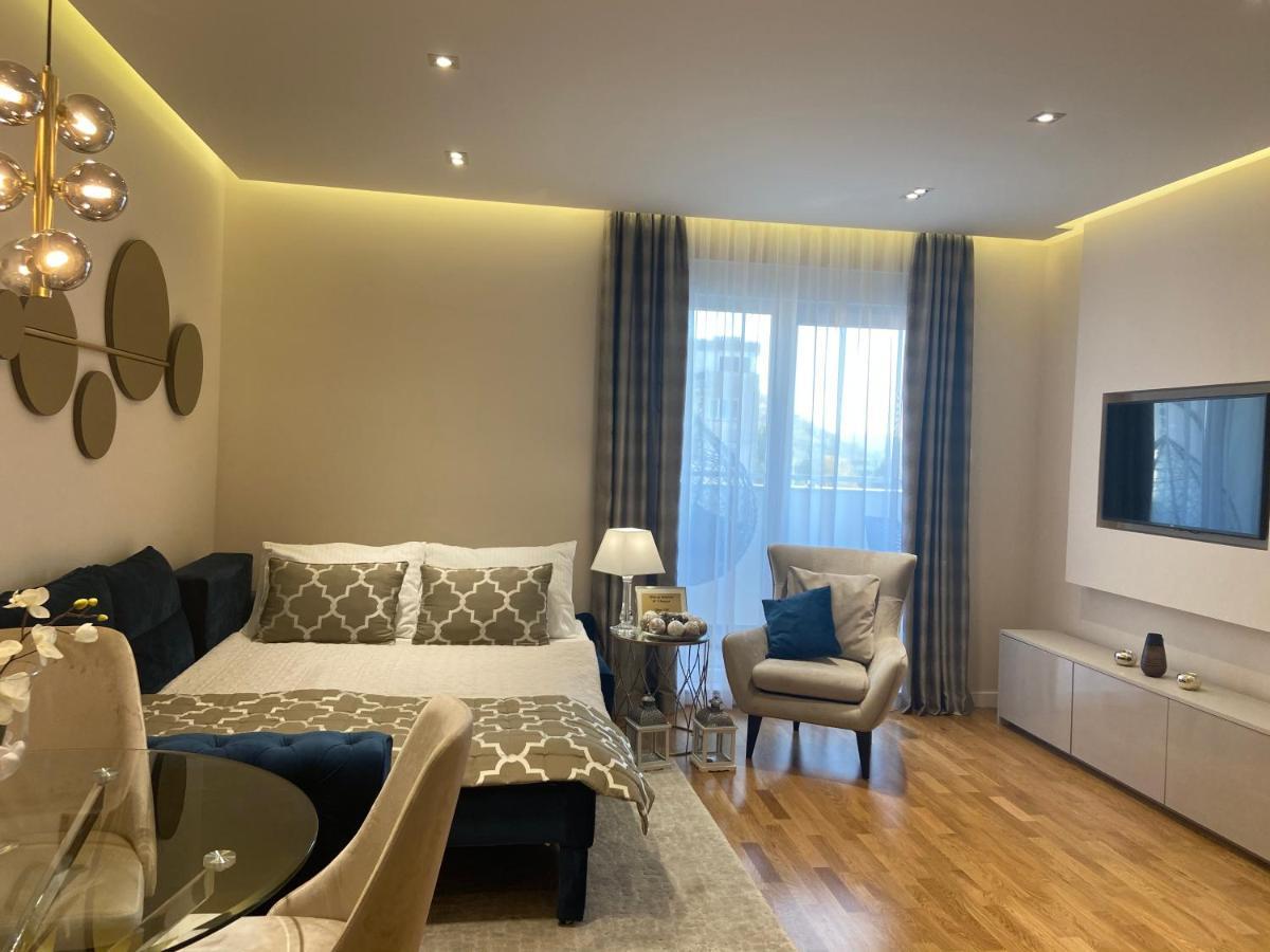 טרביניה Tiffany Lux Apartment מראה חיצוני תמונה