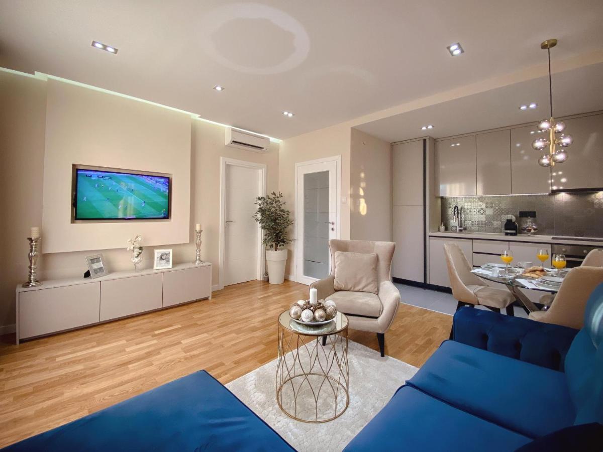 טרביניה Tiffany Lux Apartment מראה חיצוני תמונה