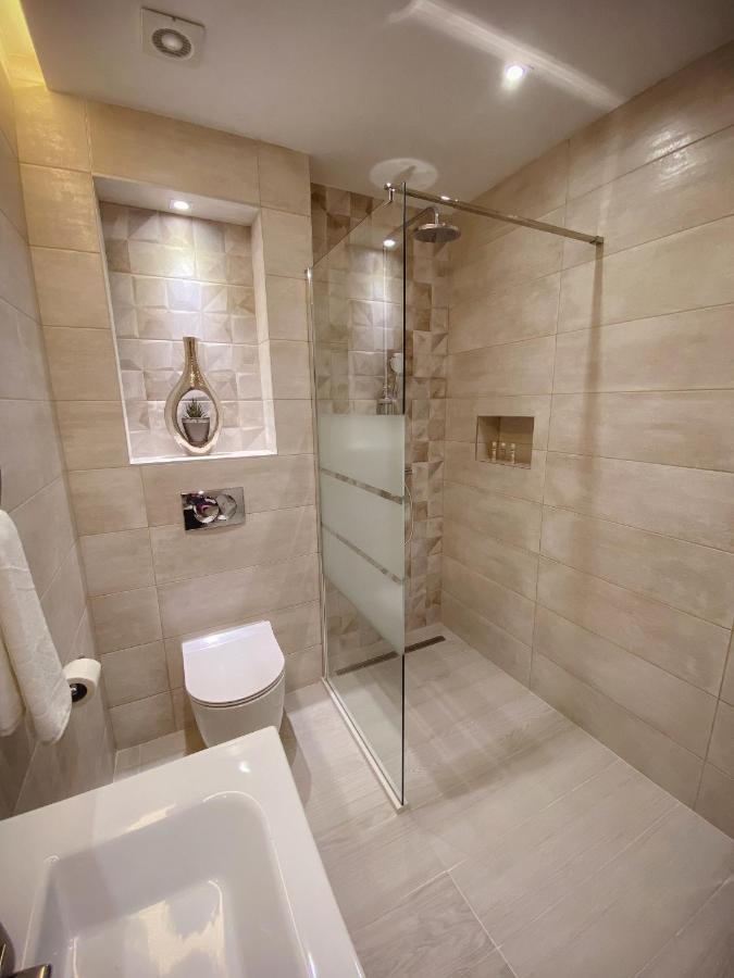 טרביניה Tiffany Lux Apartment מראה חיצוני תמונה