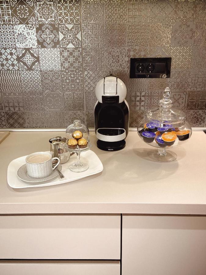 טרביניה Tiffany Lux Apartment מראה חיצוני תמונה