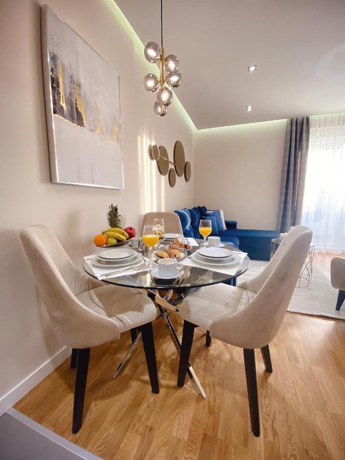 טרביניה Tiffany Lux Apartment מראה חיצוני תמונה