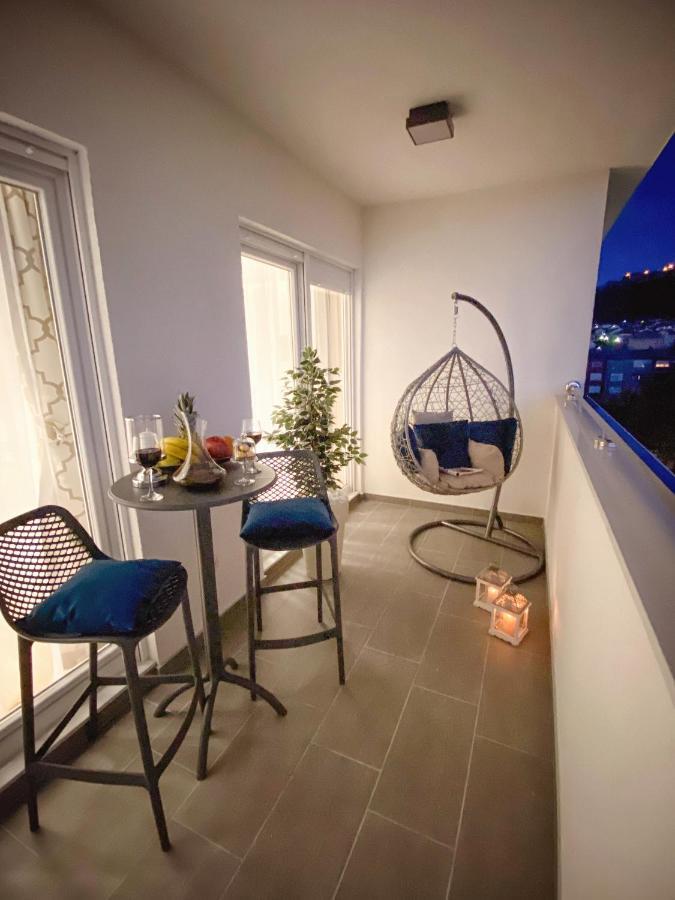 טרביניה Tiffany Lux Apartment מראה חיצוני תמונה