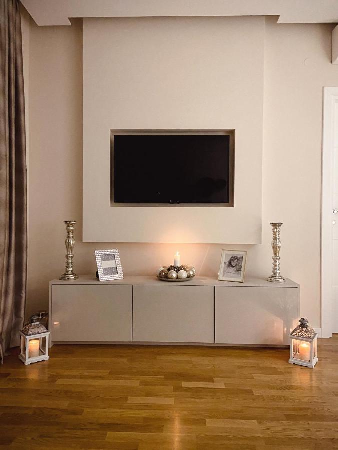 טרביניה Tiffany Lux Apartment מראה חיצוני תמונה